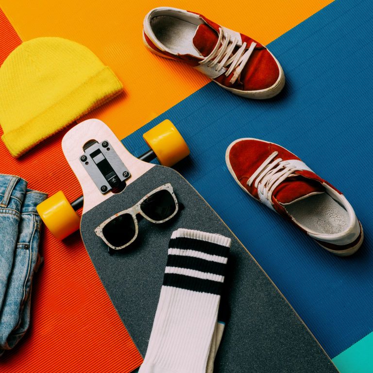 set skateboarder sneakers socks skateboard urban